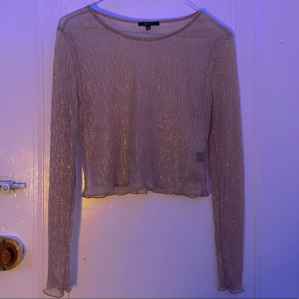 Top - Picture 2 of 2